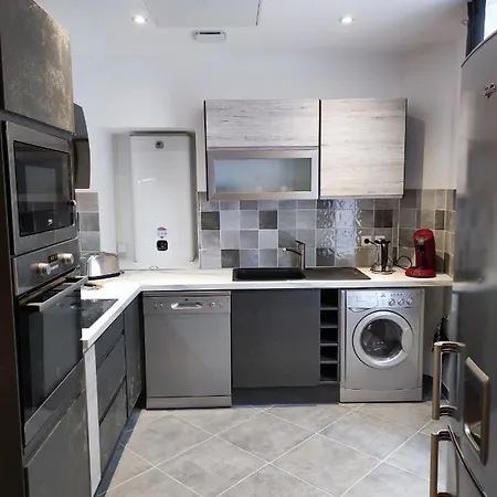 Apartmanhotel Mart'ins 3*